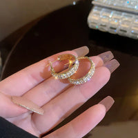 Pendientes de circonita