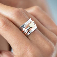 Anillo giratorio de corazón