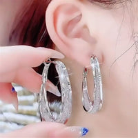 Aretes ovalados