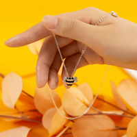 Collar de abeja 40% OFF