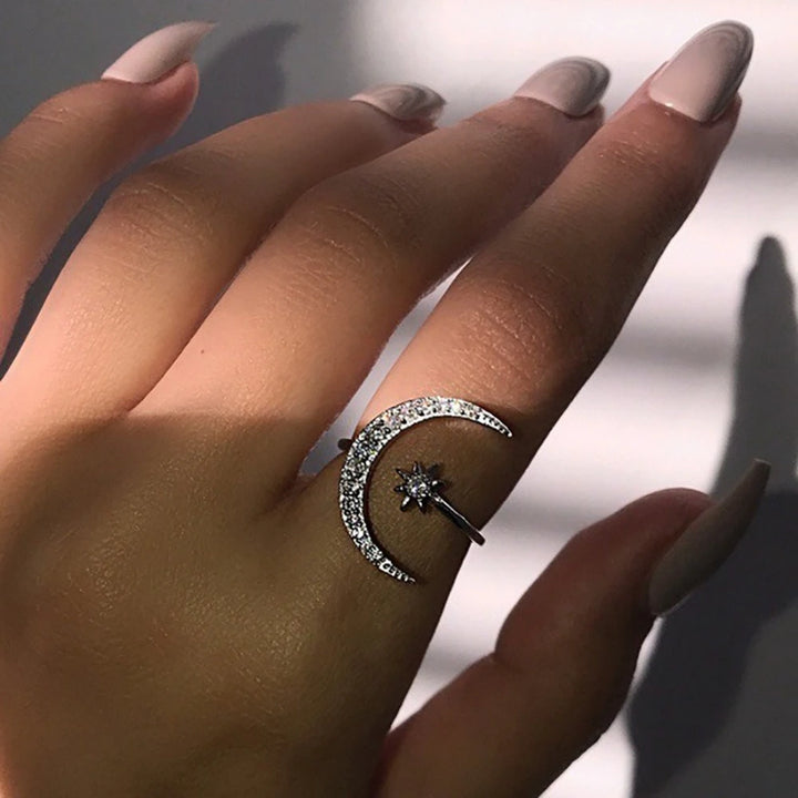 Anillo Elegancia Lunar™️ Luce y eleva tu estilo